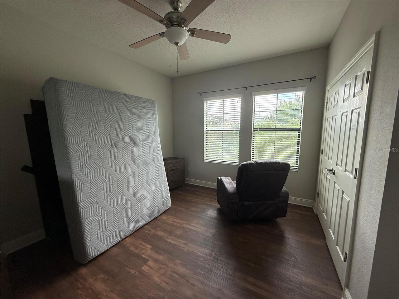Listing Photo 15