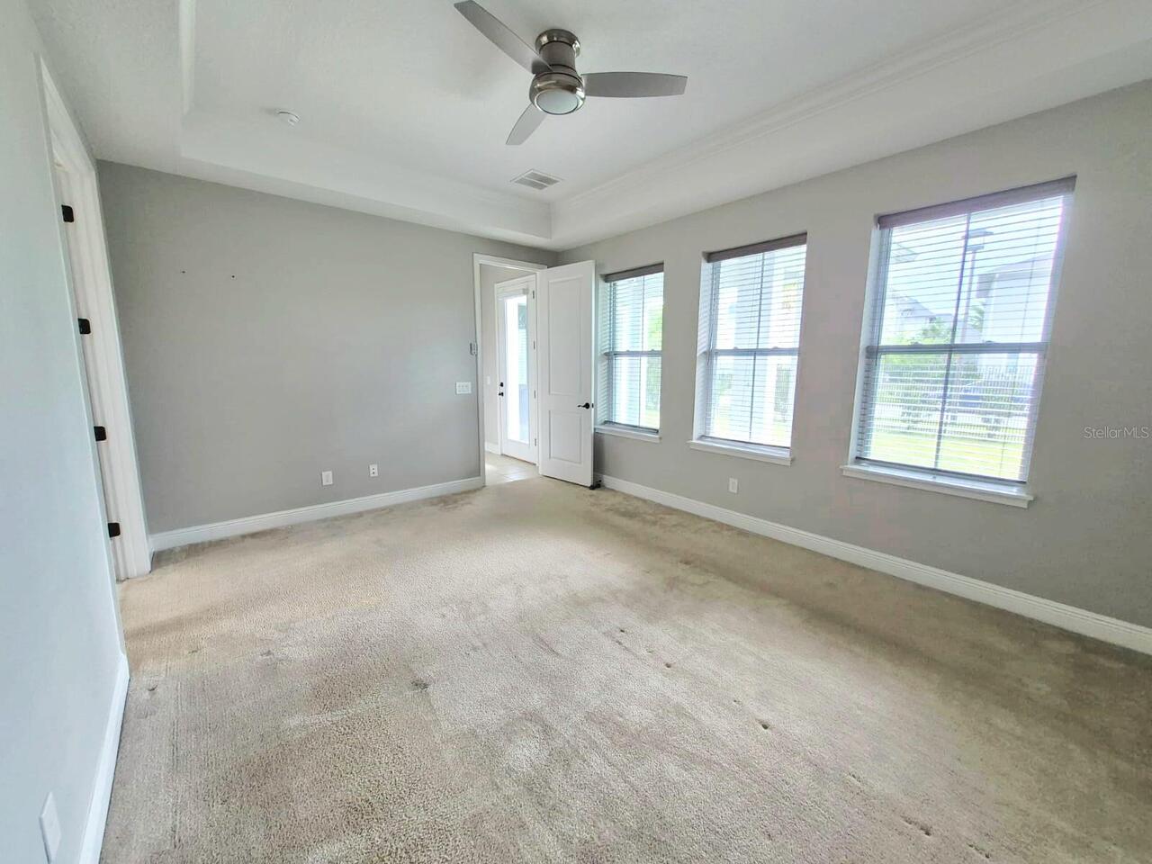 Listing Photo 9