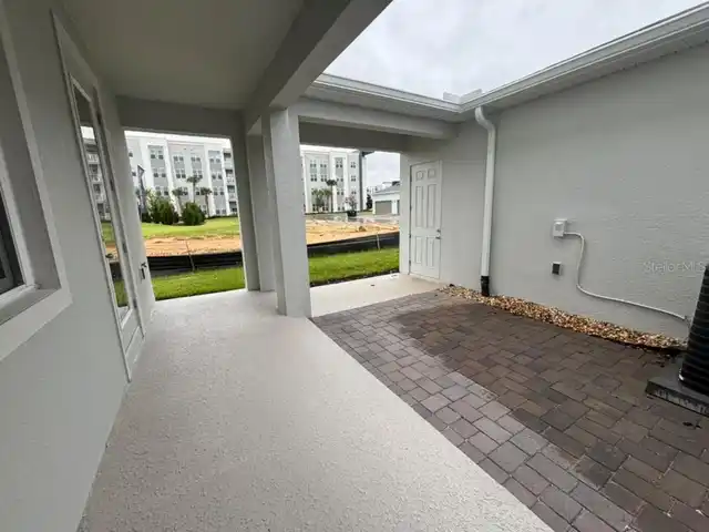 Listing Photo 16