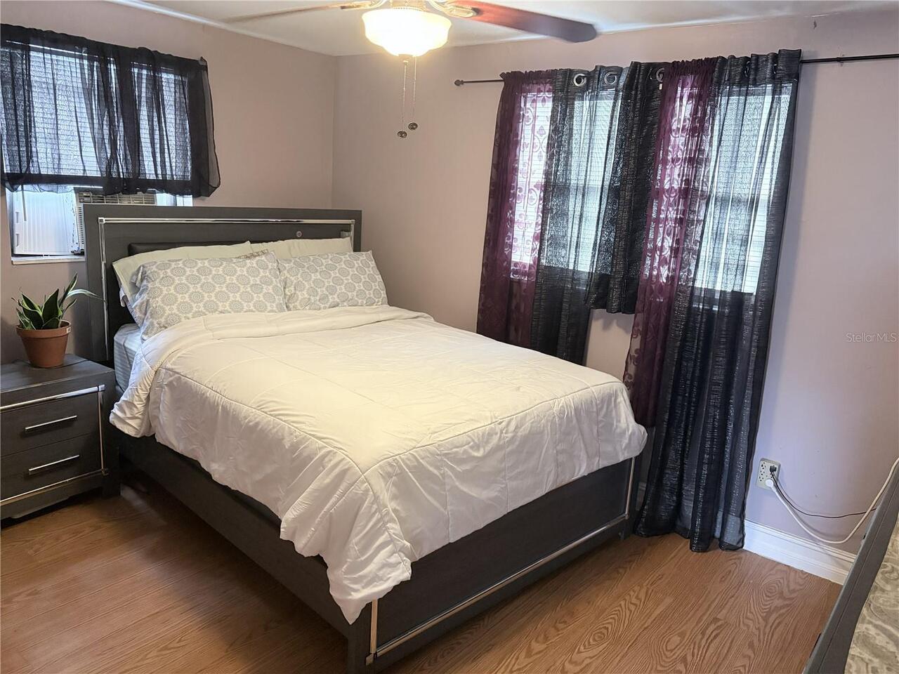 Listing Photo 11