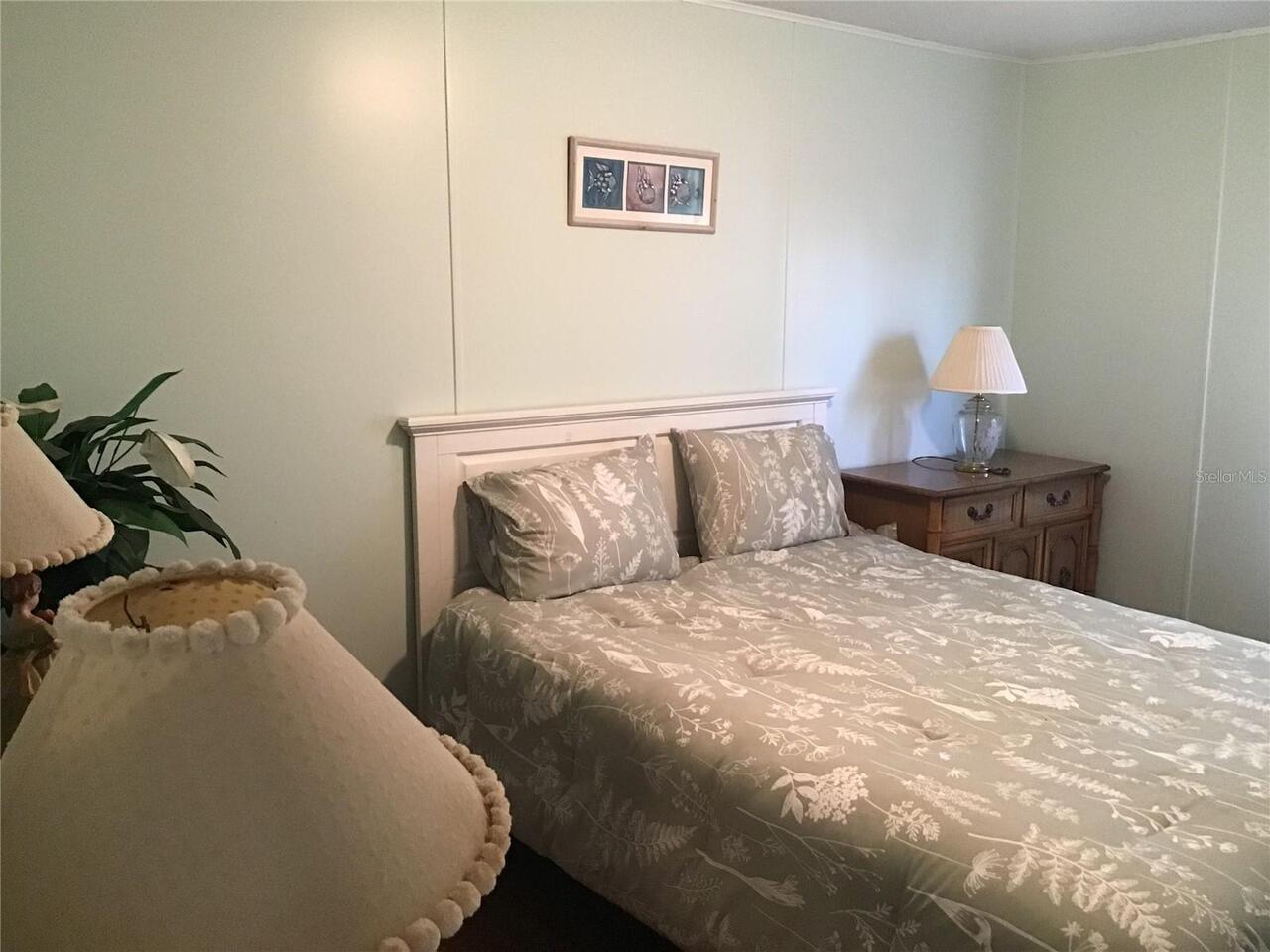 Listing Photo 11