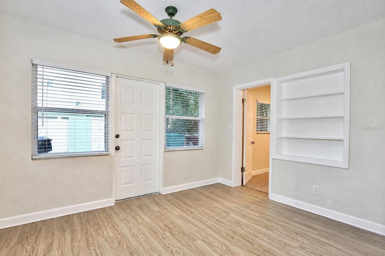 Listing Photo 10