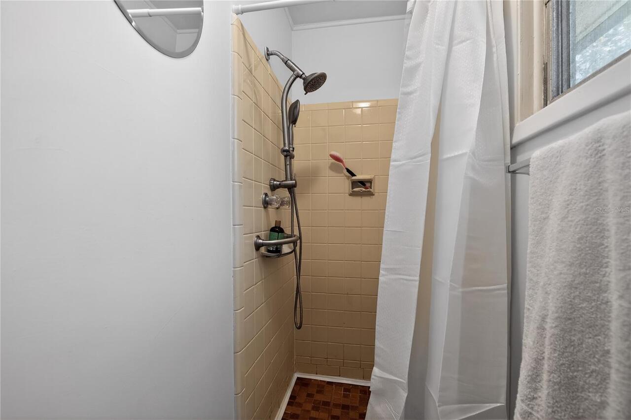 Listing Photo 21