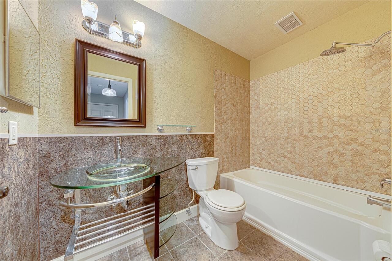Listing Photo 20