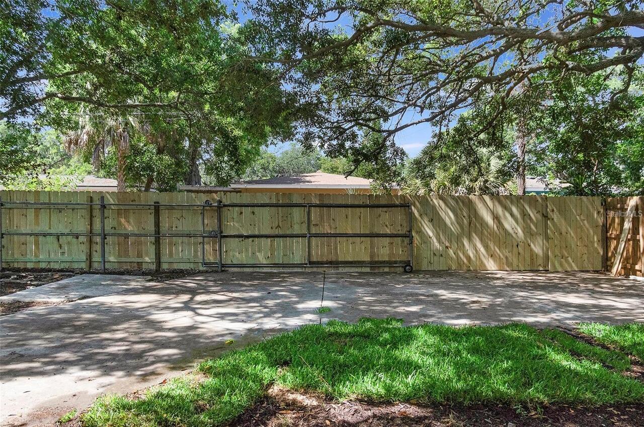 Listing Photo 34