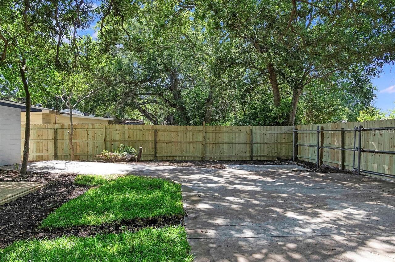 Listing Photo 37