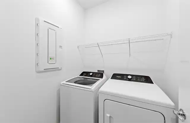 Listing Photo 11