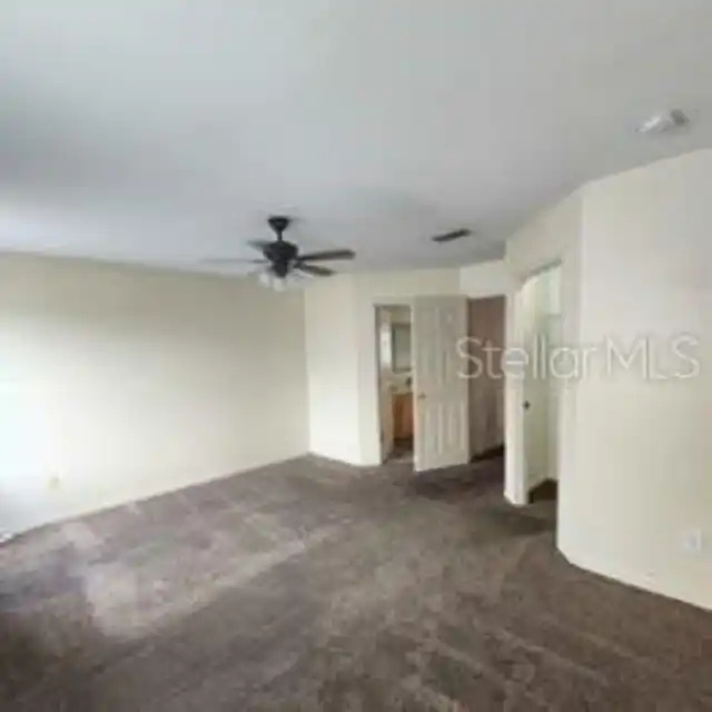 Listing Photo 12