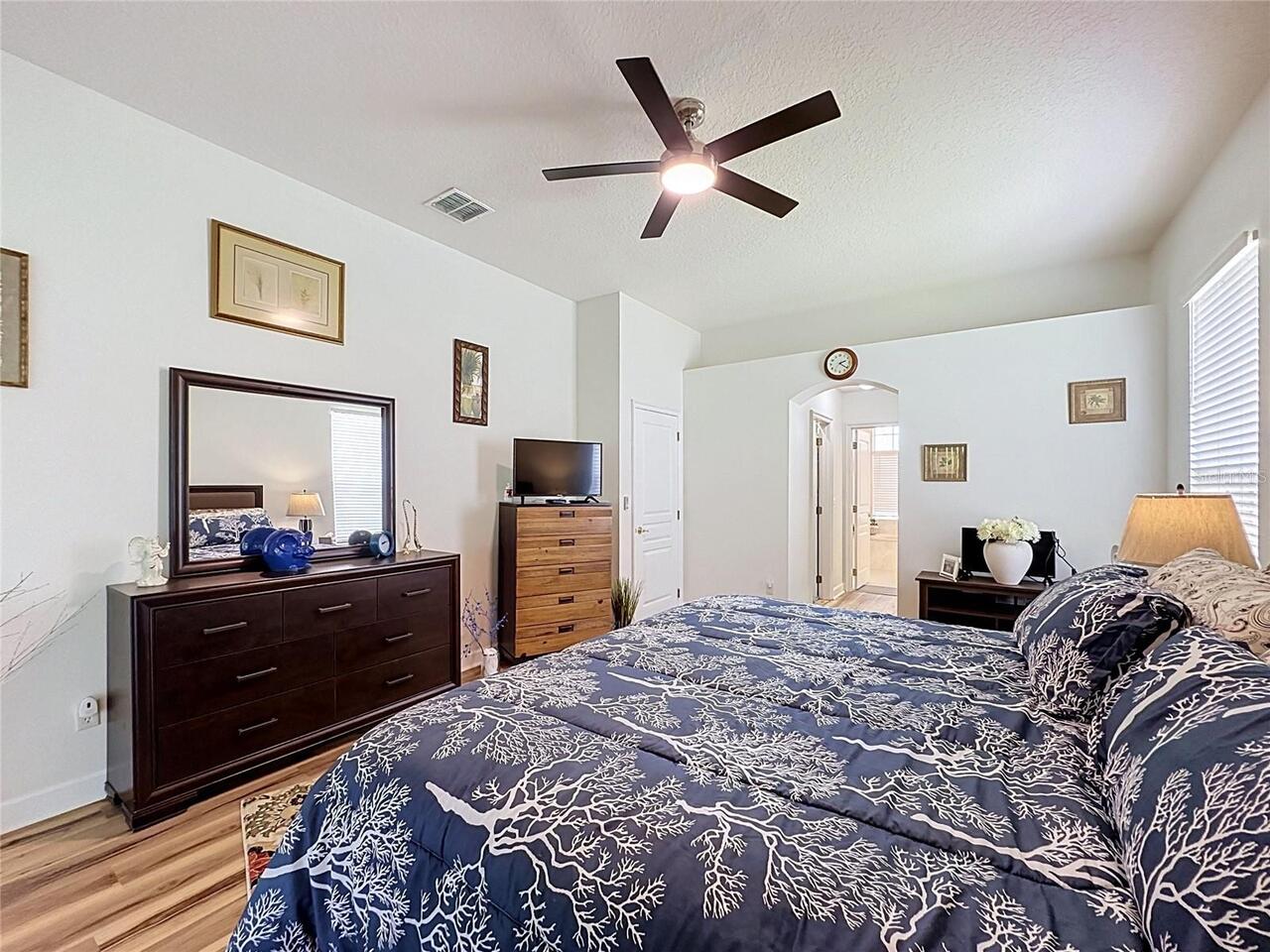Listing Photo 24