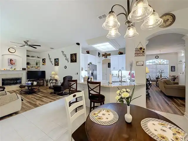 Listing Photo 19