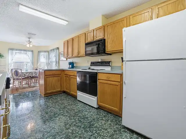 Listing Photo 13