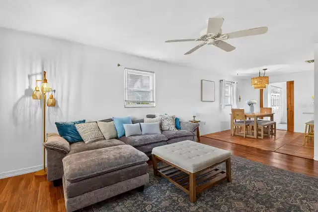 Listing Photo 18