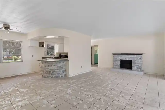 Listing Photo 32