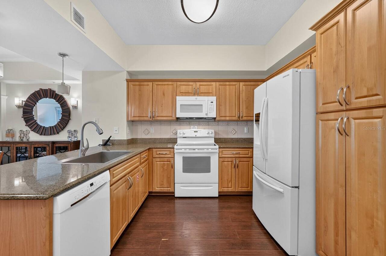 Listing Photo 6