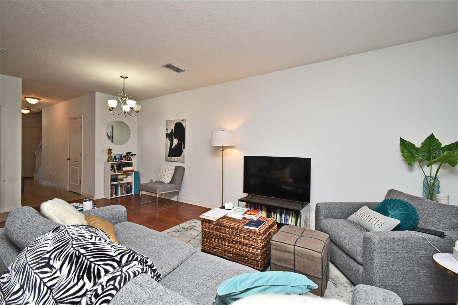 Listing Photo 7