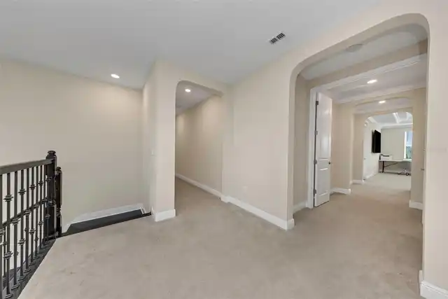 Listing Photo 28