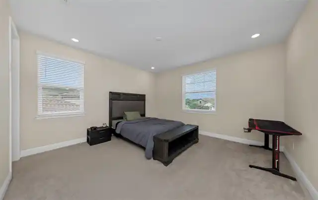 Listing Photo 43