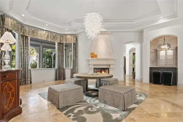 Listing Photo 15