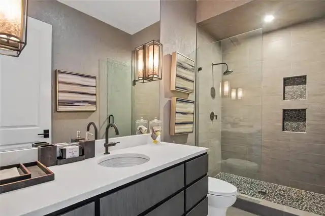 Listing Photo 45