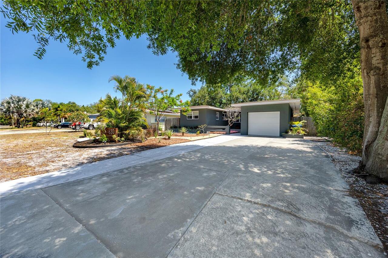 Listing Photo 32