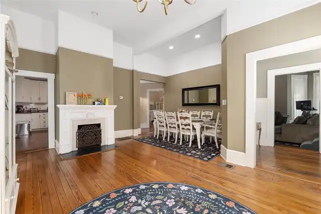 Listing Photo 10