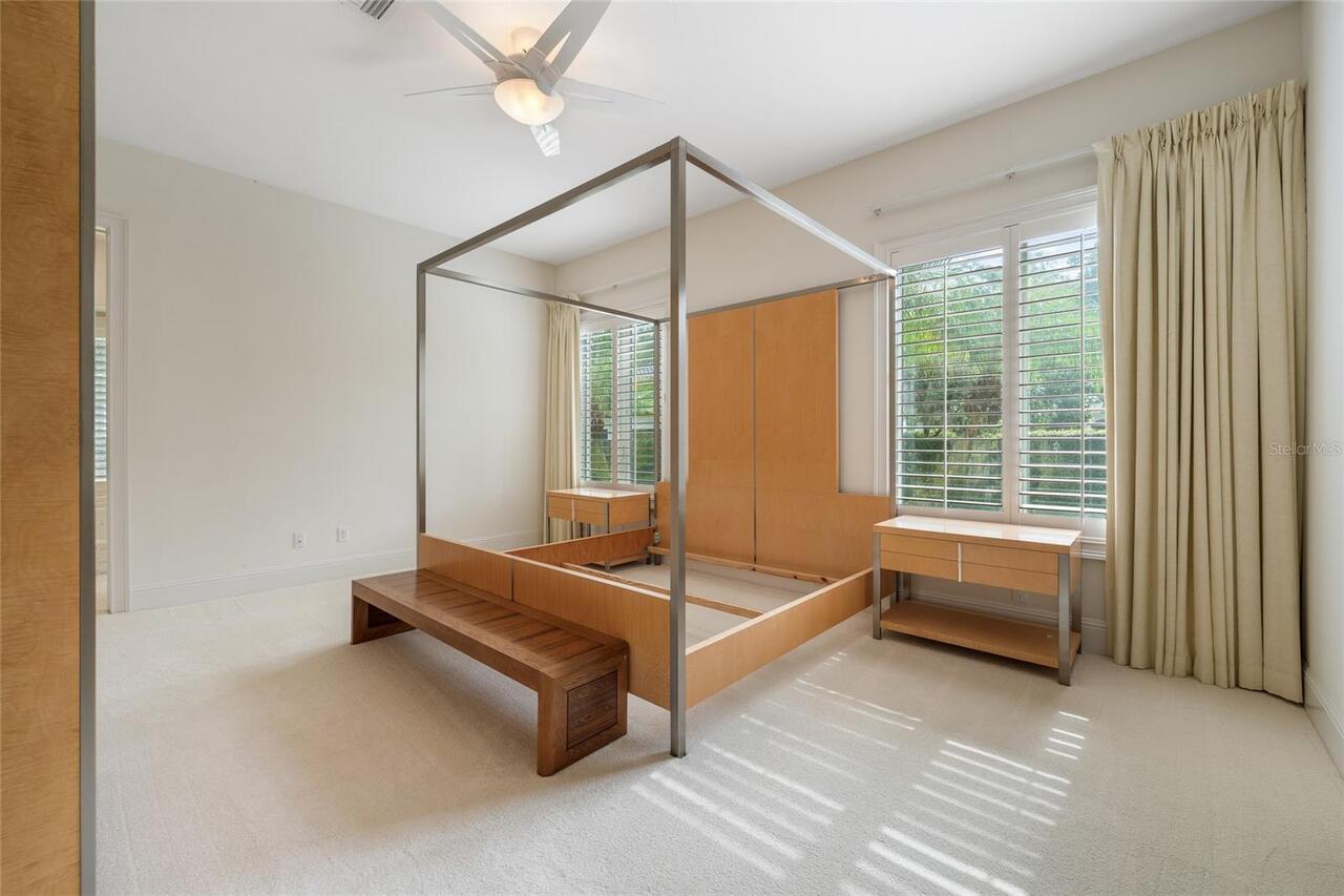 Listing Photo 28