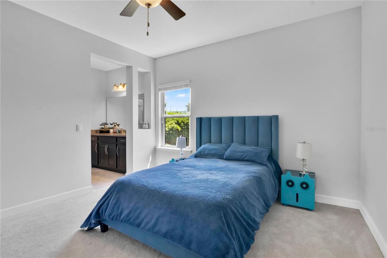 Listing Photo 32