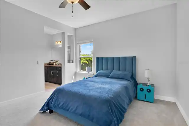 Listing Photo 32
