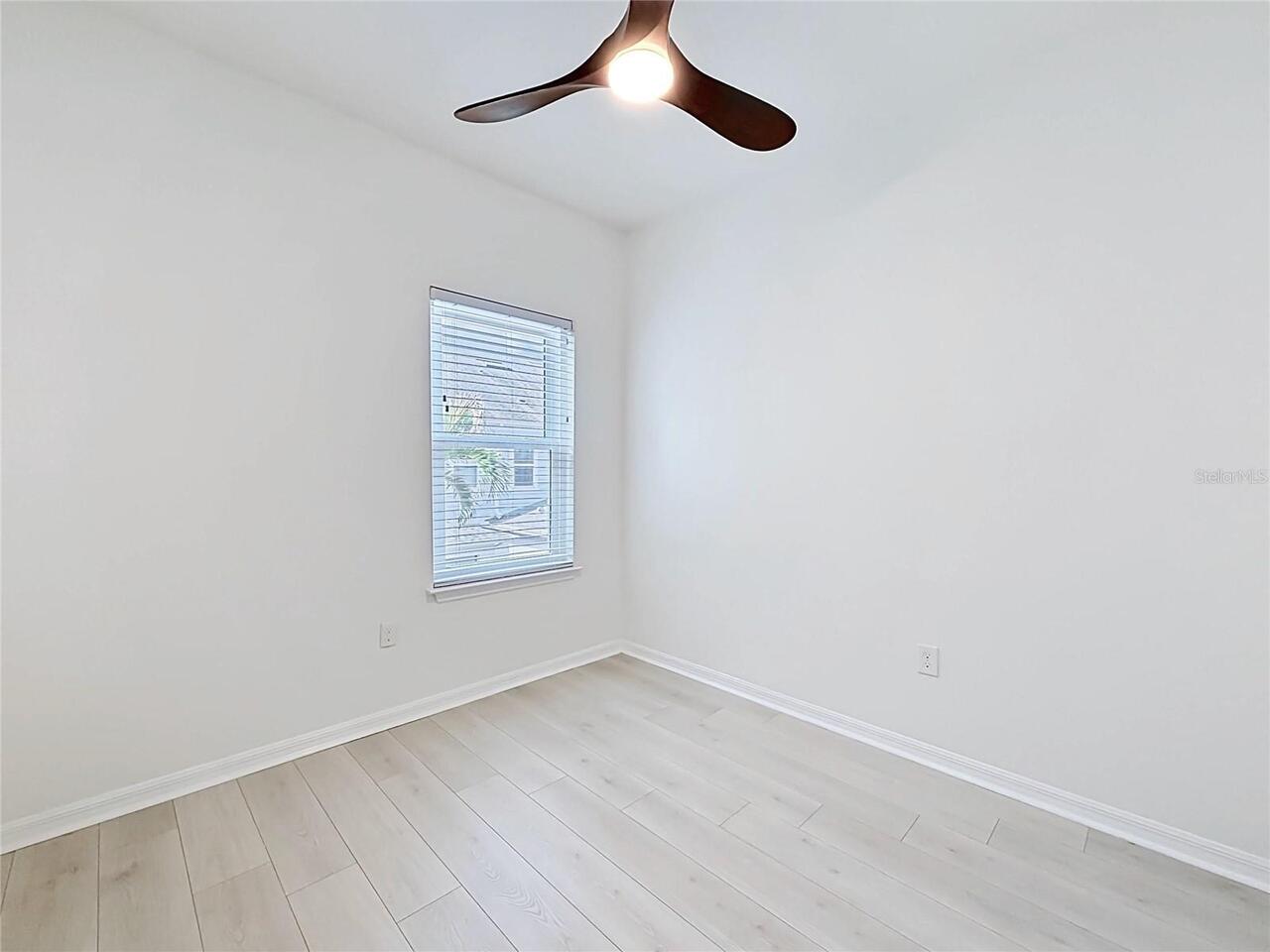 Listing Photo 24