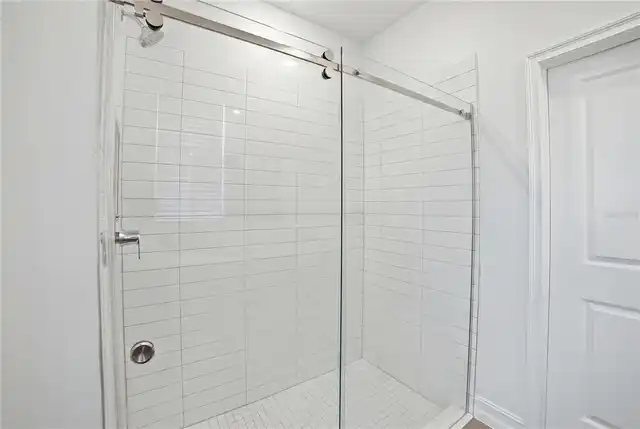 Listing Photo 25