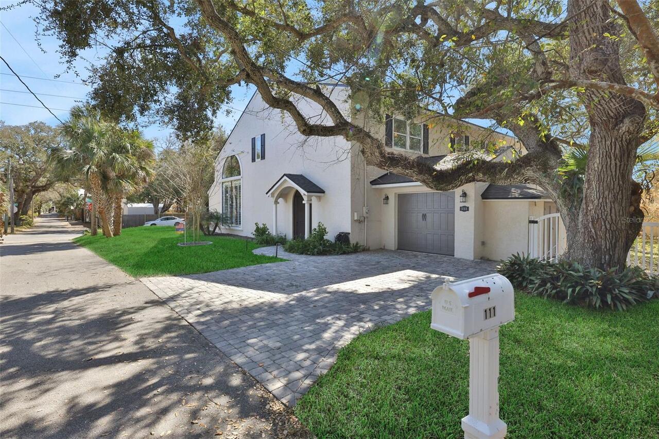 Listing Photo 10