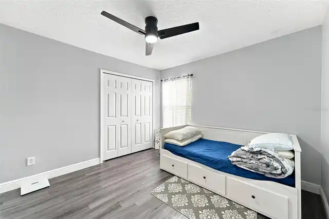 Listing Photo 20