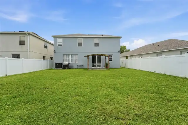 Listing Photo 32