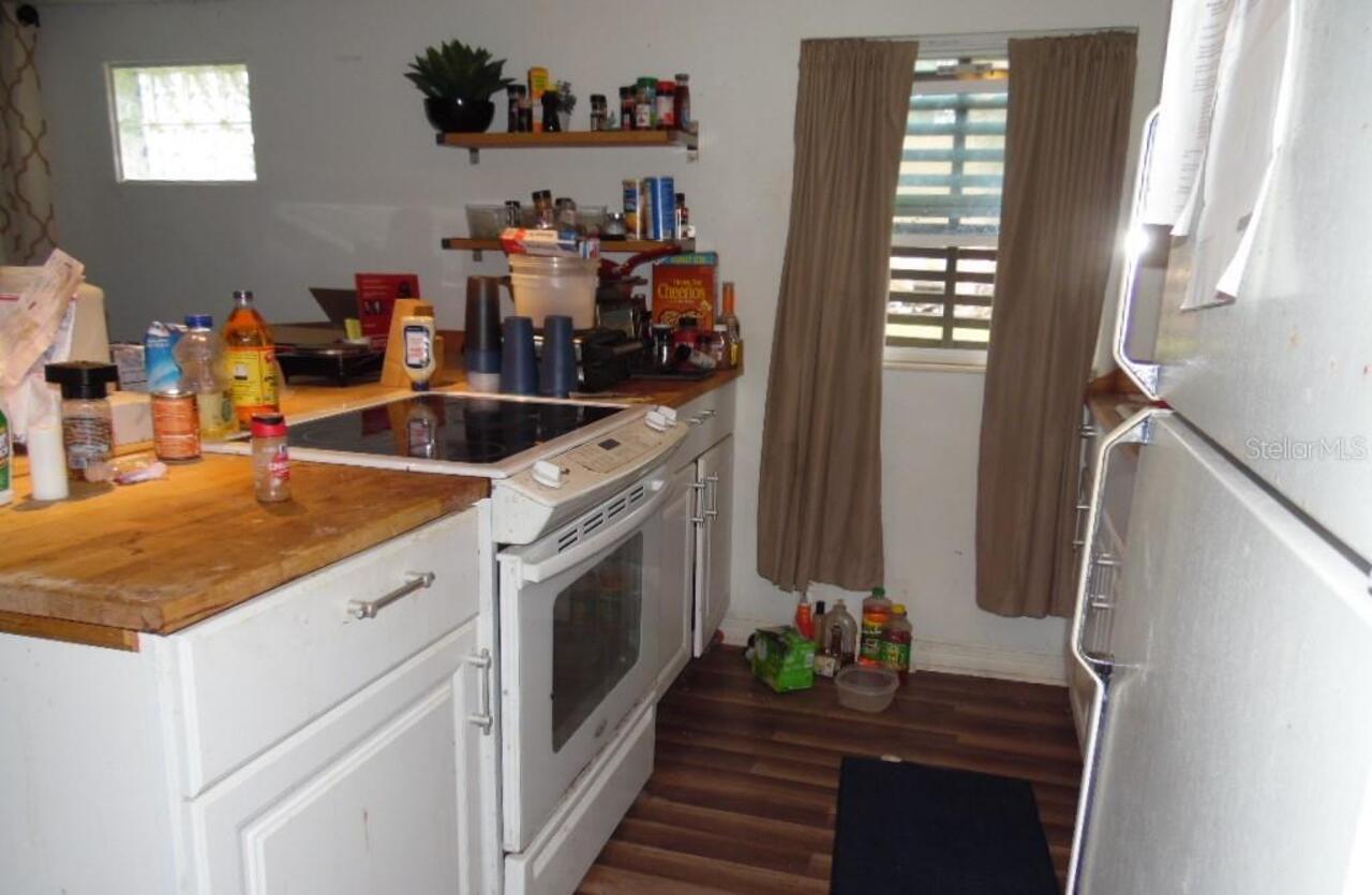 Listing Photo 6