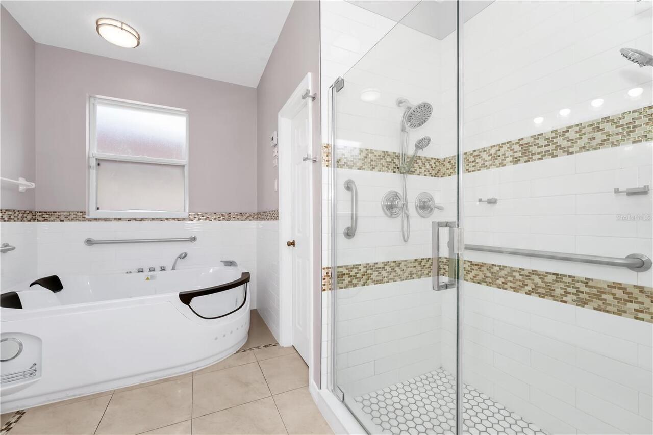 Listing Photo 16