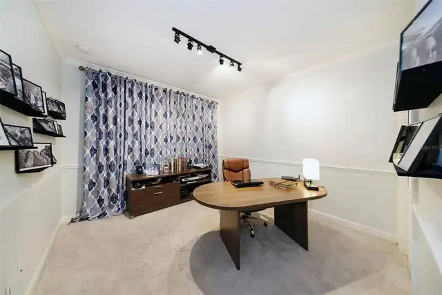 Listing Photo 16