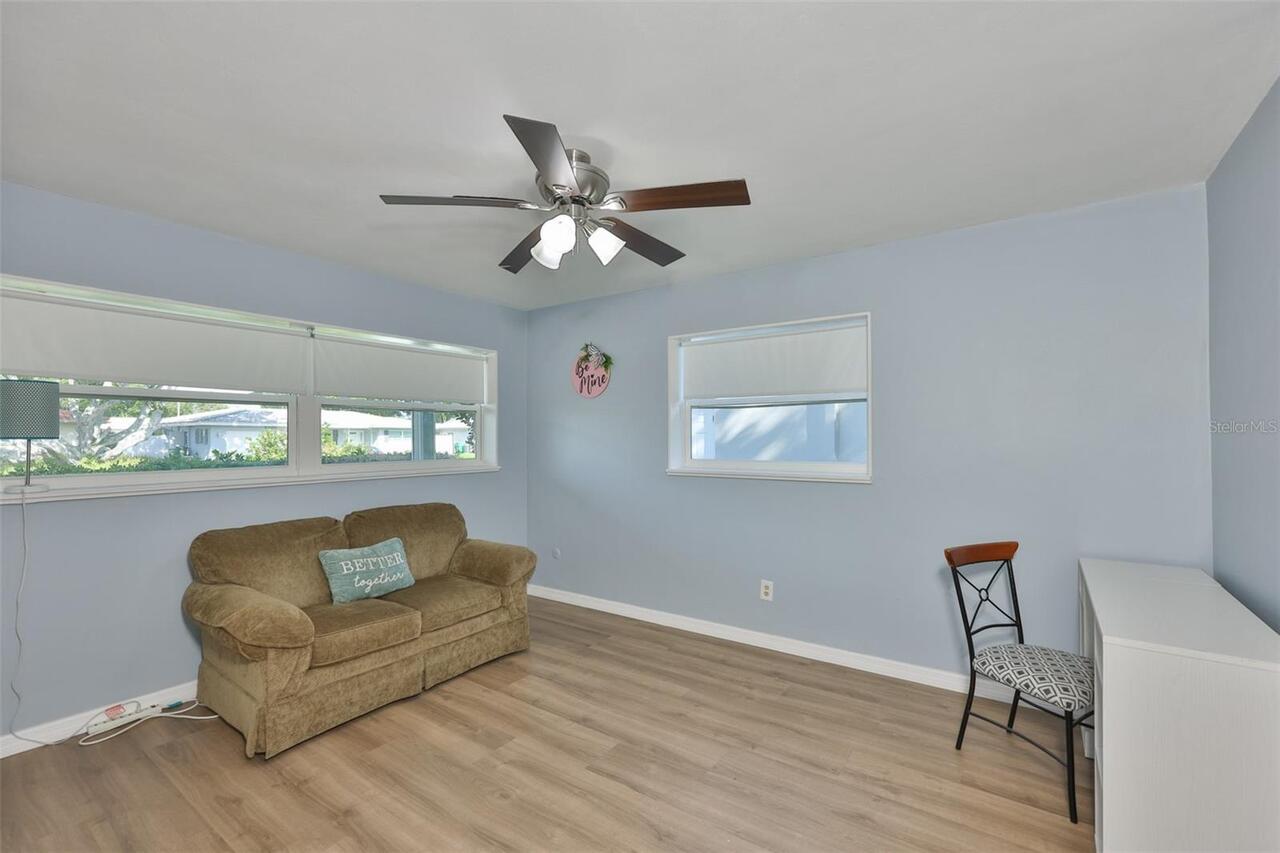Listing Photo 24
