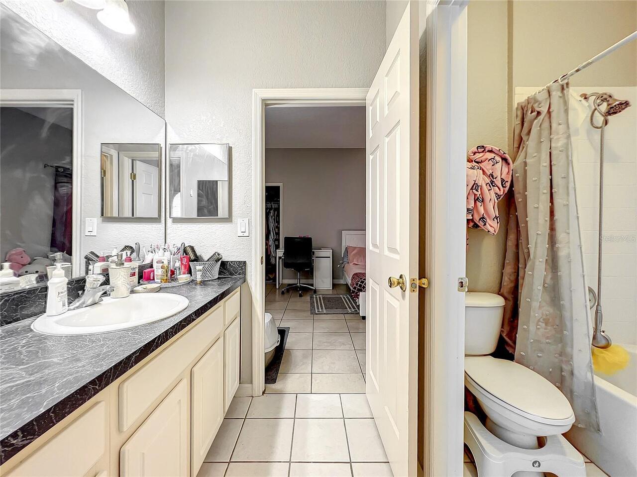 Listing Photo 11