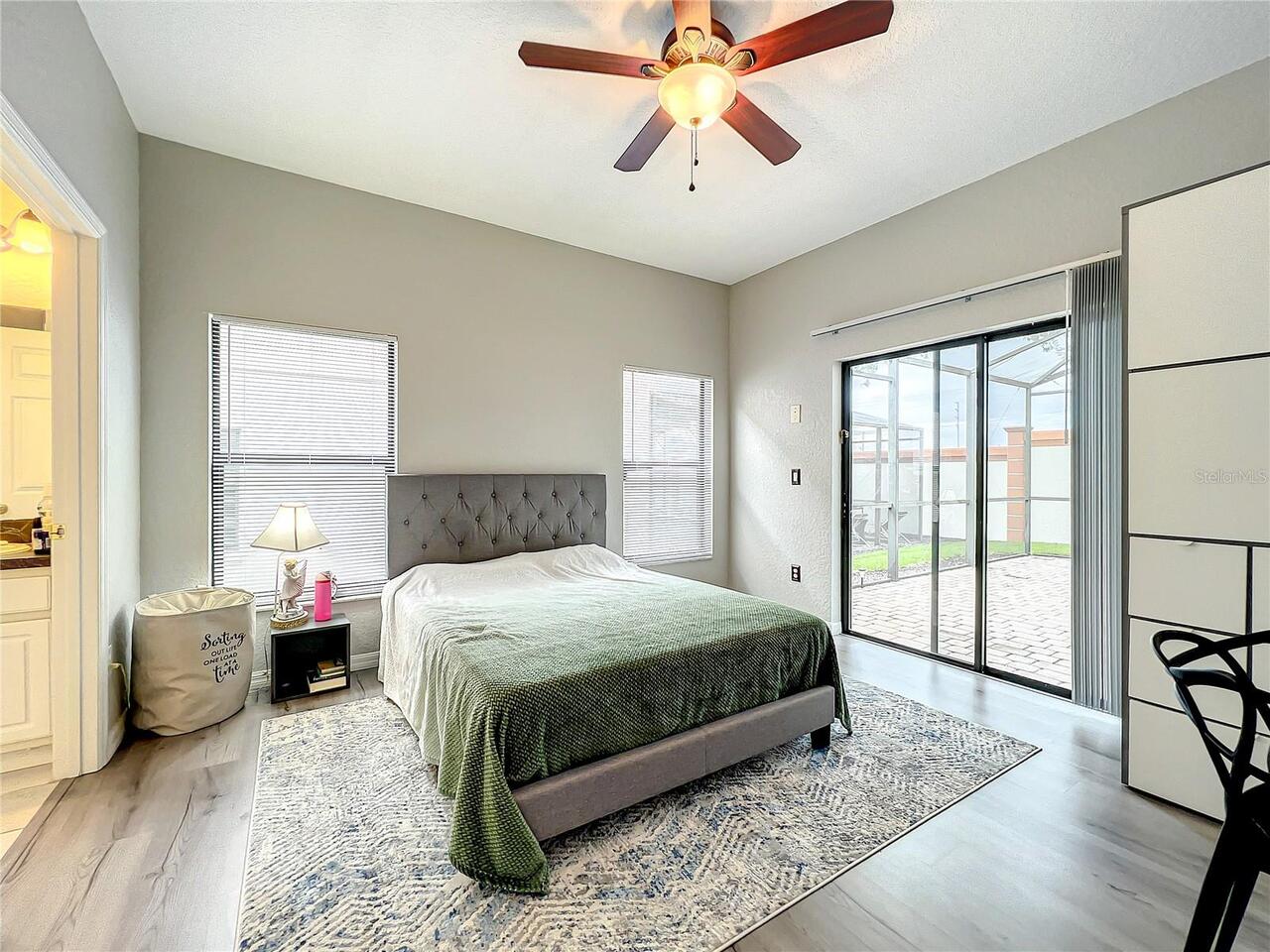 Listing Photo 12