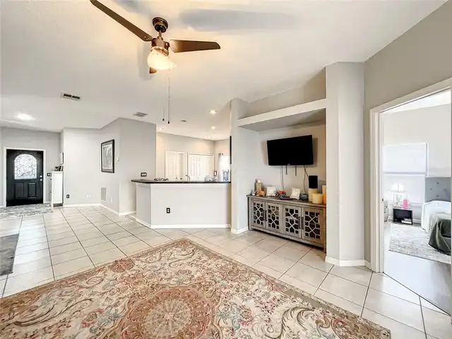 Listing Photo 15