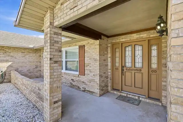 Listing Photo 17