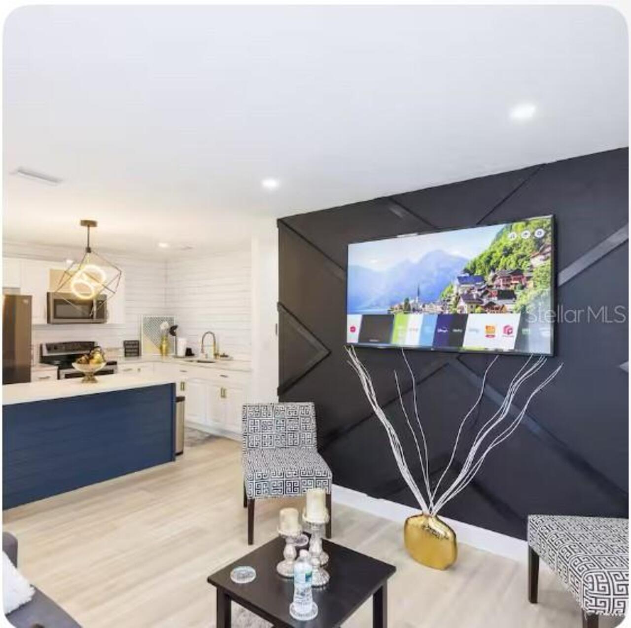 Listing Photo 7