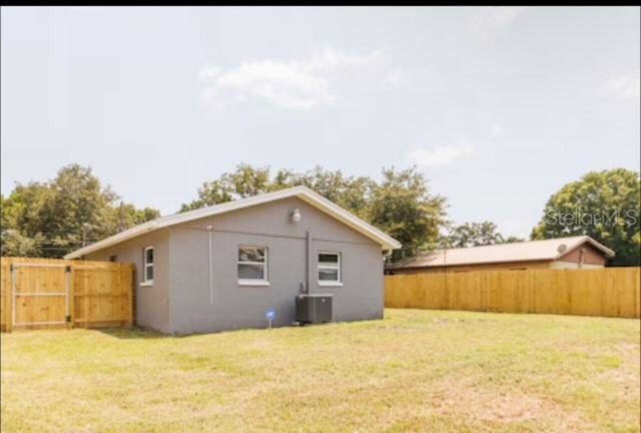 Listing Photo 17