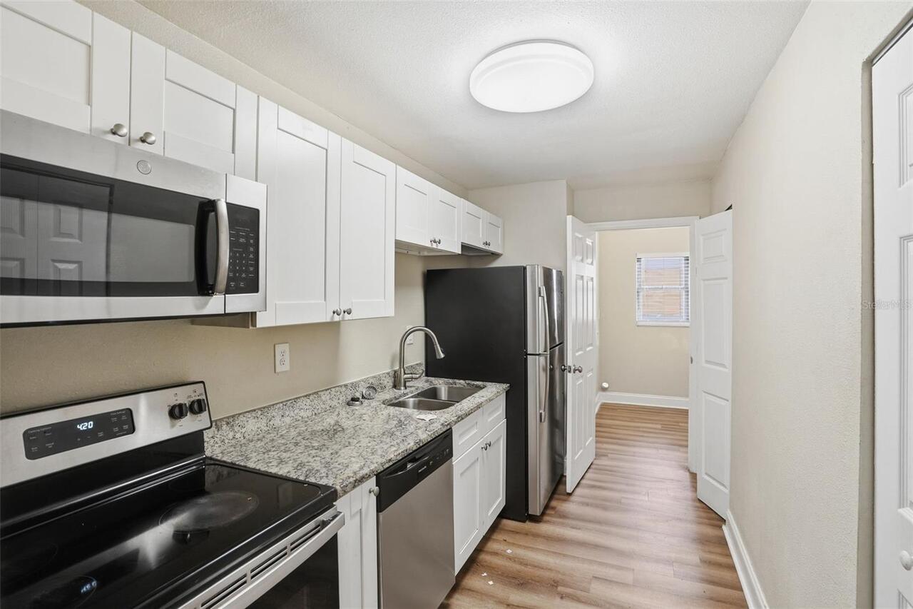 Listing Photo 16