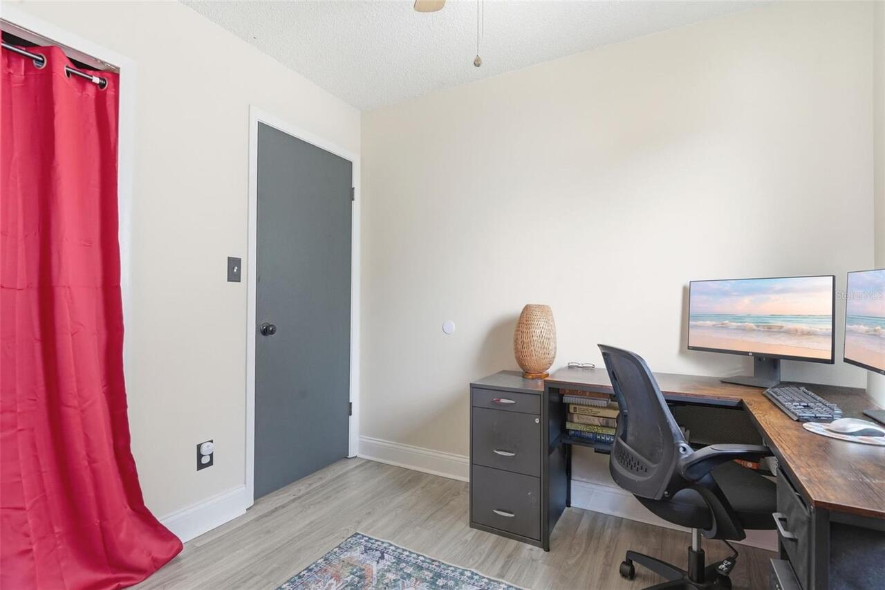 Listing Photo 15