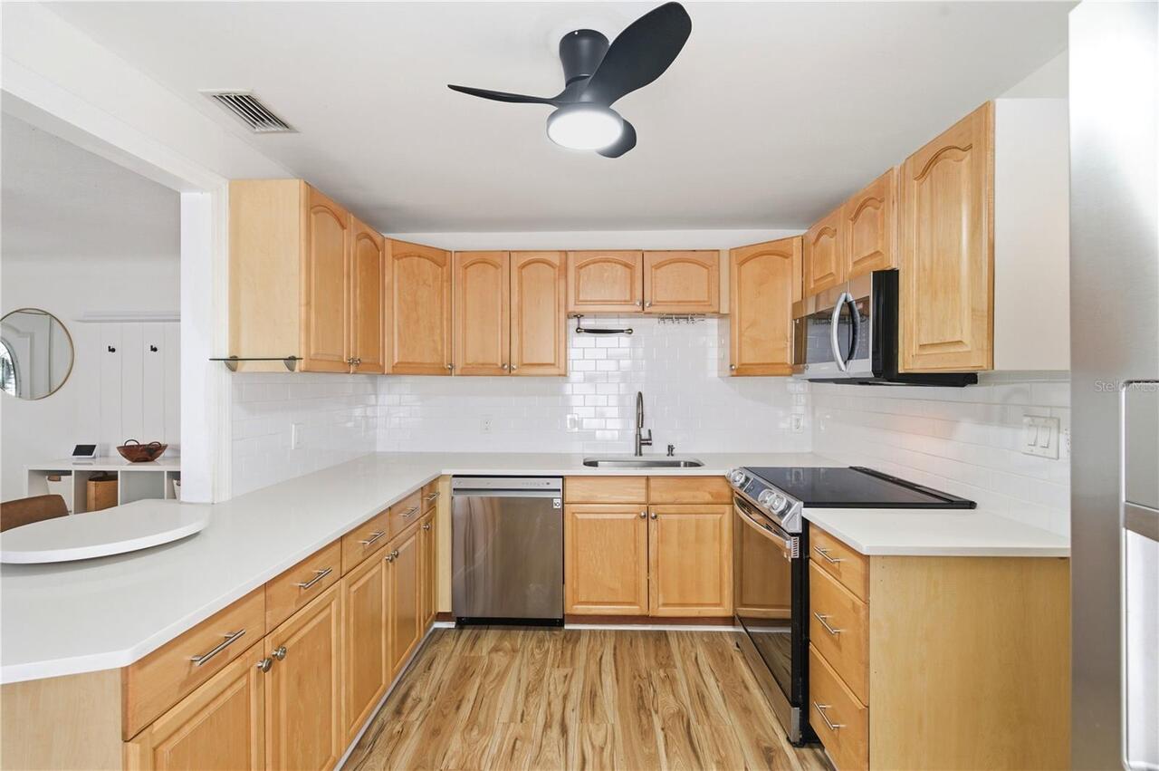 Listing Photo 6