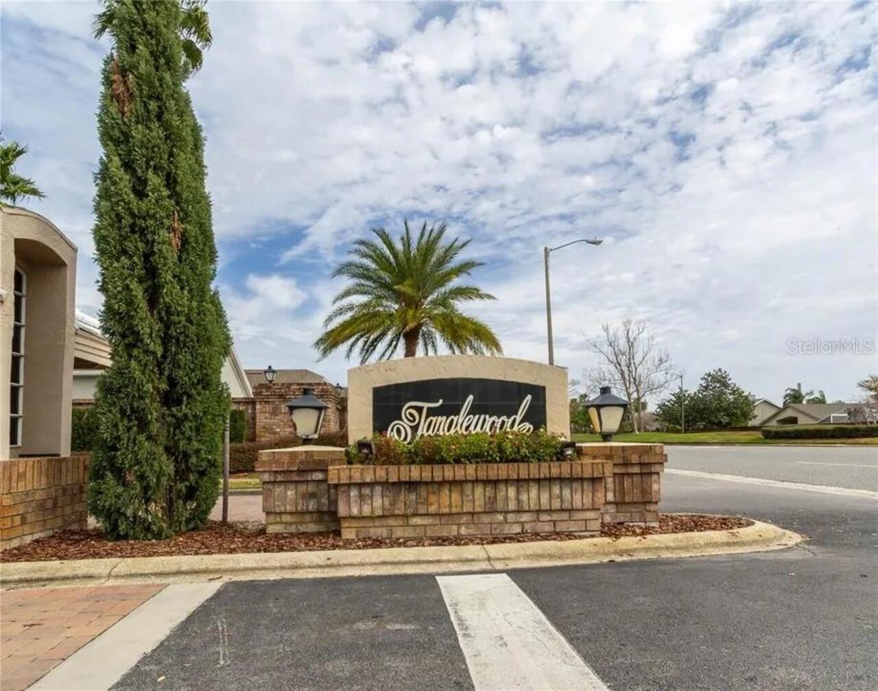 Listing Photo 12