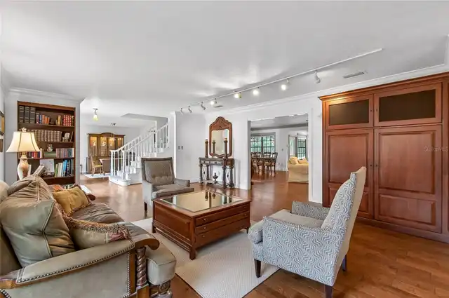 Listing Photo 21