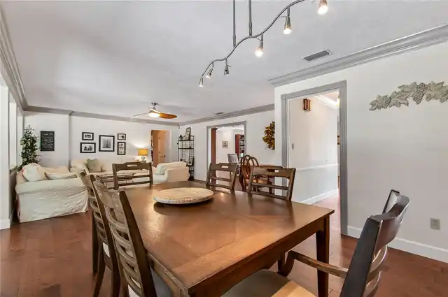 Listing Photo 32