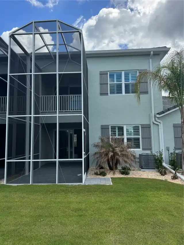 Listing Photo 12